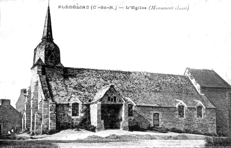Eglise de Pldeliac (Bretagne).