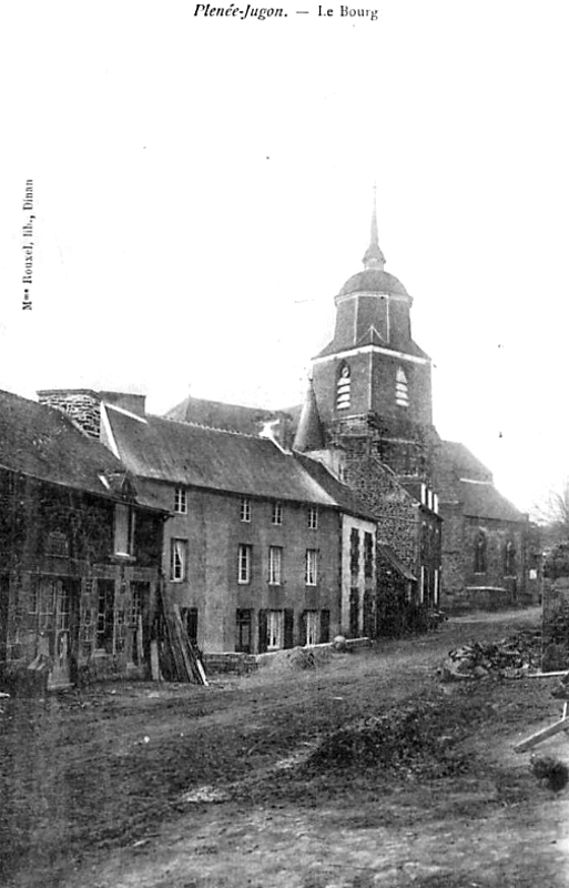 Eglise de Plne-Jugon (Bretagne).