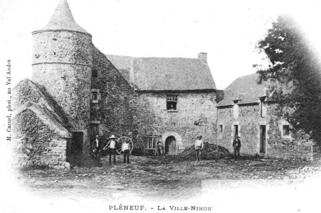 Ville de Plneuf-Val-Andr (Bretagne) : manoir de Ville-Nihon.