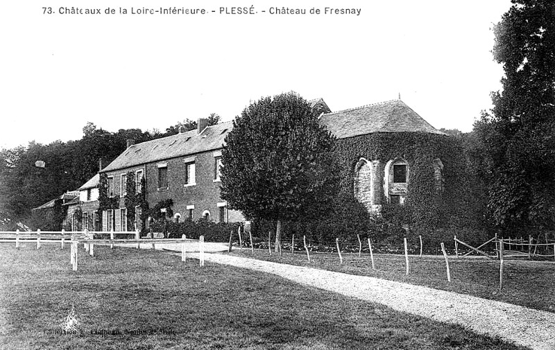Chteau de Frenay en Pless (anciennement en Bretagne).