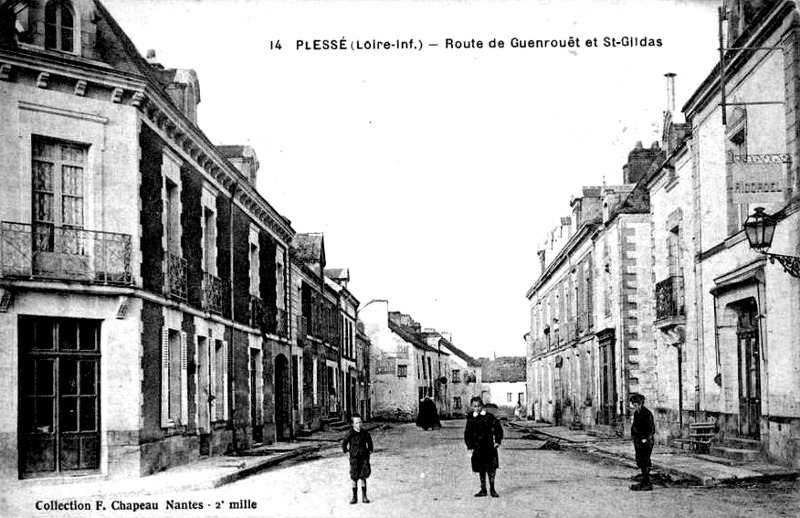 Ville de Pless (anciennement en Bretagne).