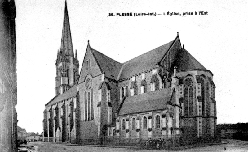 Eglise de Pless (anciennement en Bretagne).