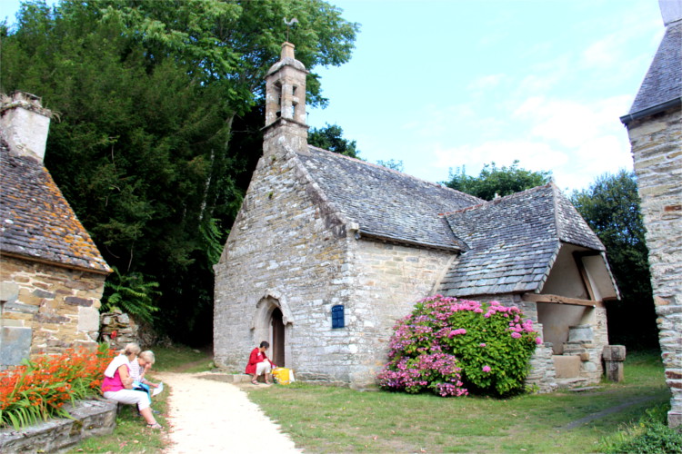 Plestin-les-Grves (Bretagne) : chapelle Sainte-Barbe.