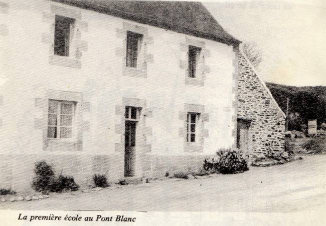 Ecole Saint-Joseph de Plestin-les-Grves (Bretagne).