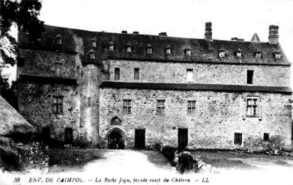 Ville de Plozal (Bretagne) : chteau de la Roche-Jagu.