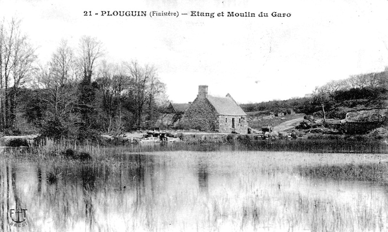 Moulin de Plouguin (Bretagne).