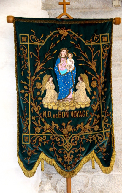 Bannire de la Chapelle Notre Dame de Bon Voyage  Plounrin (Bretagne).