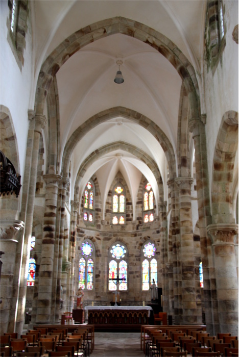 Eglise Saint Nrin de Plounrin (Bretagne).