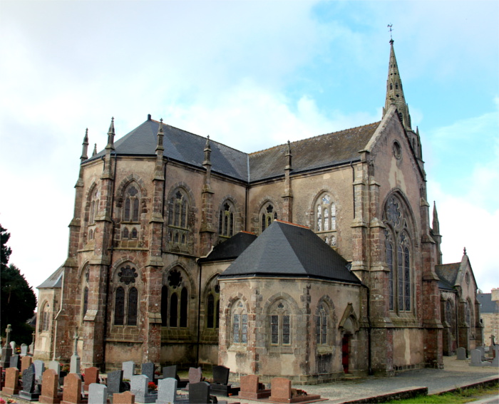 Eglise Saint-Nrin de Plounrin (Bretagne).