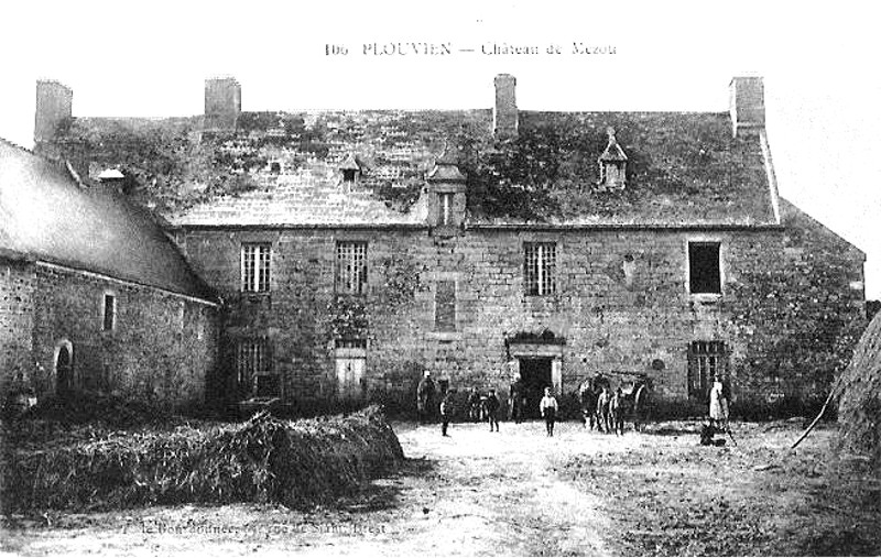 Chteau ou manoir de Plouvien (Bretagne).