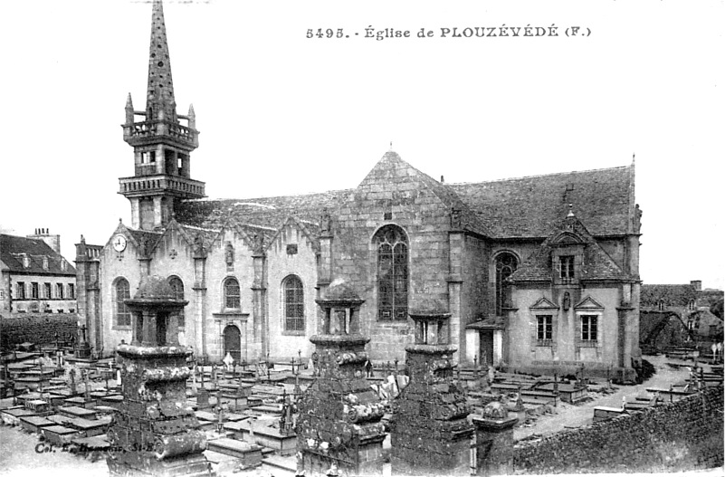 Eglise de Plouzvd (Bretagne).