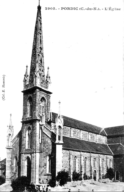 Eglise de Pordic (Bretagne).