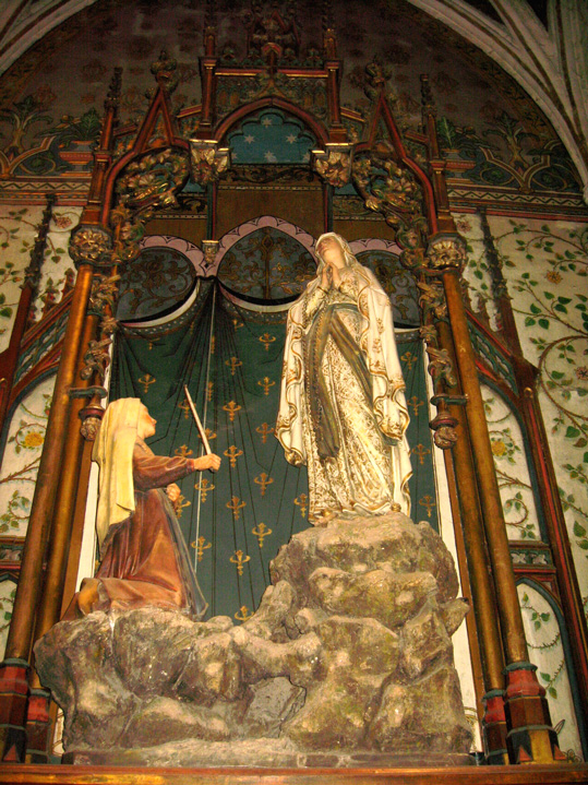 Quimper : cathdrale Saint-Corentin (Chapelle de Notre-Dame de Lourdes)