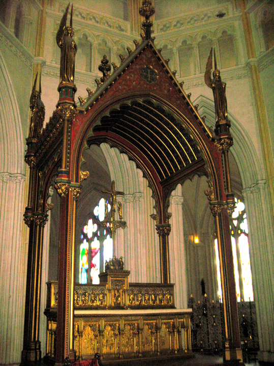 Quimper : cathdrale Saint-Corentin (l'ancien matre-autel)