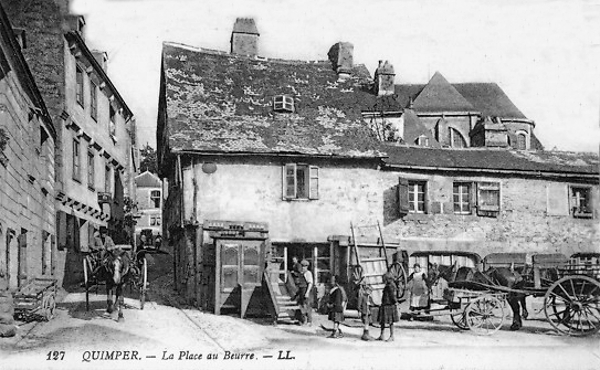 Ville close de Quimper(Bretagne) : la Place au Beurre.