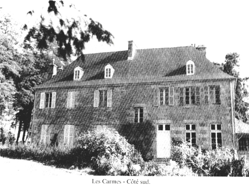 Quintin : le couvent des Carmes (Bretagne).