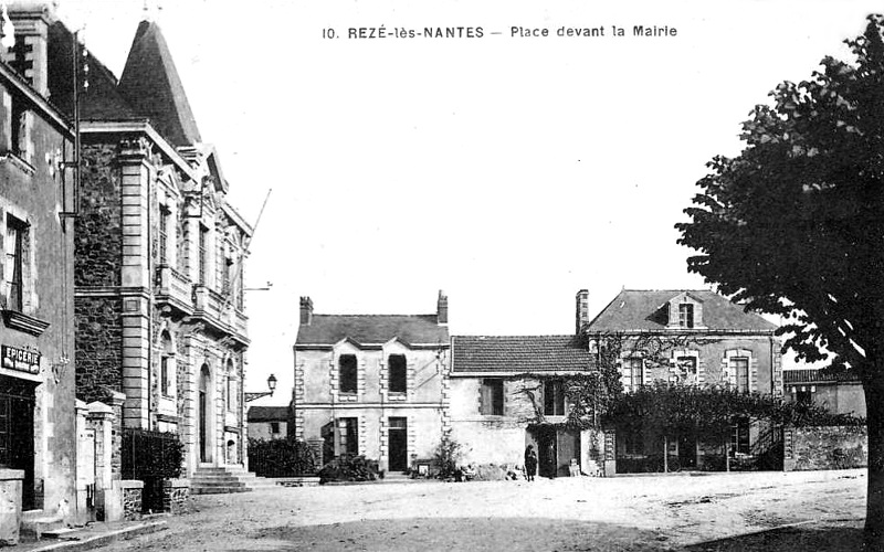 Ville de Rez (Bretagne).