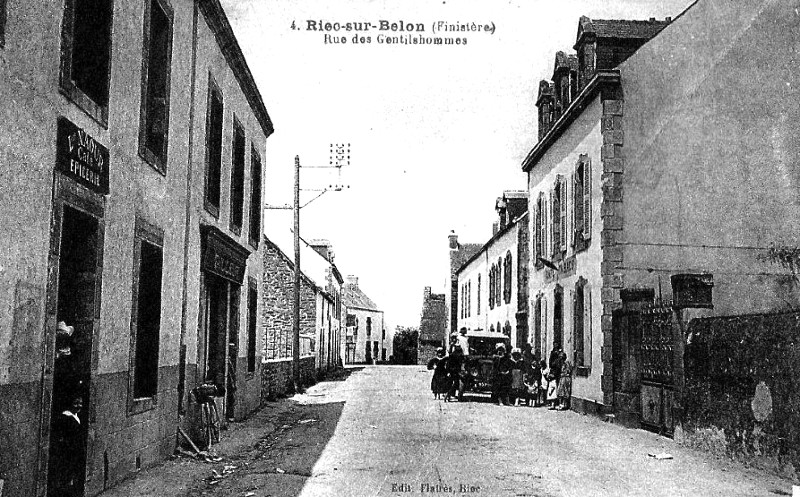 Ville de Riec-sur-Belon (Bretagne).