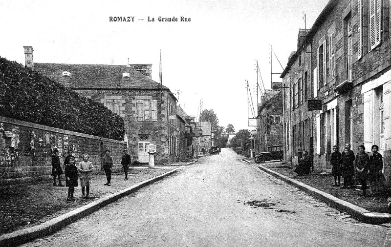 Ville de Romazy (Bretagne).
