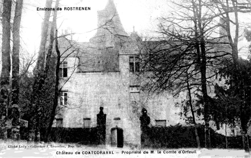 Manoir de Coat-Couraval  Rostrenen (Bretagne).
