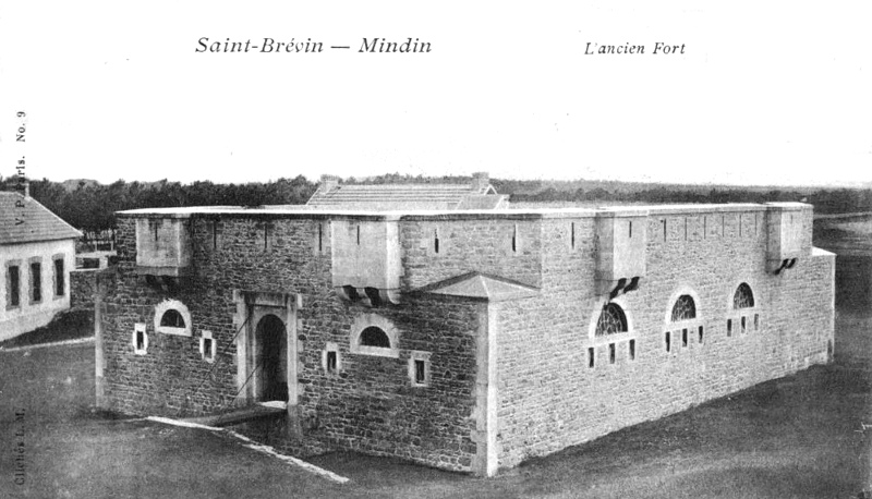 Le fort de Mindin  Saint-Brevin-les-Pins (anciennement en Bretagne).