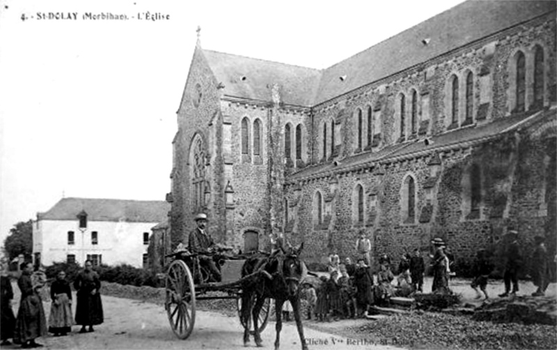 Eglise de Saint-Dolay (Bretagne).