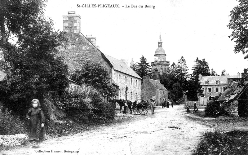 Ville de Saint-Gilles-Pligeaux (Bretagne).
