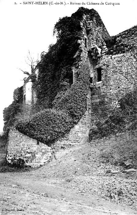 Ruines du chteau de Cotquen  Saint-Hlen (Bretagne).
