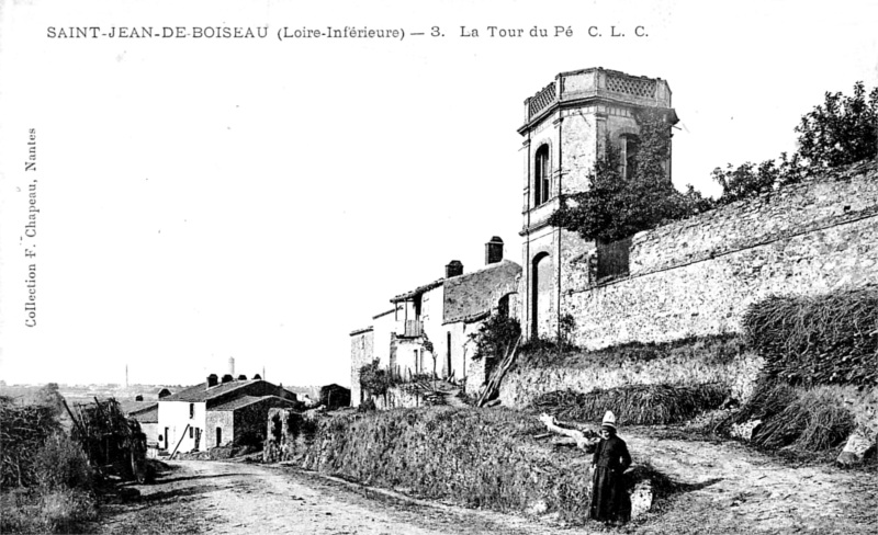 La tour du P  Saint-Jean-de-Boiseau (Bretagne).