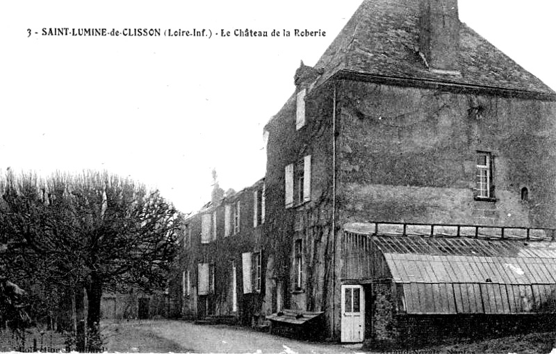 Saint-Lumine-de-Clisson : chteau de Roberie (Bretagne).