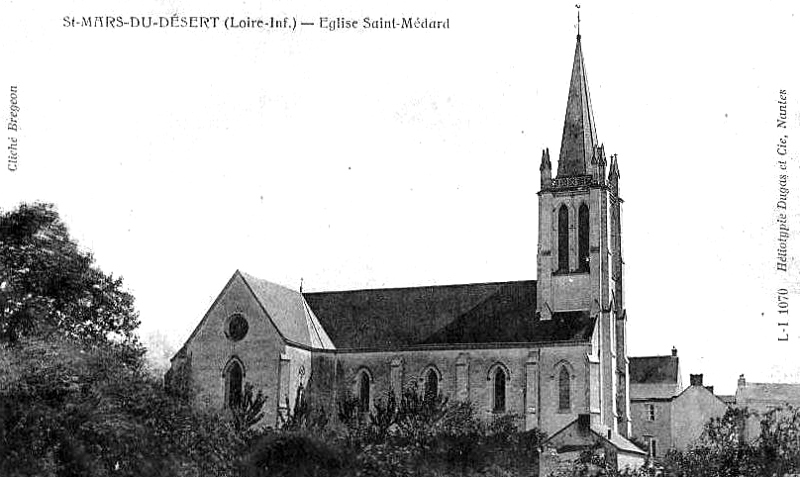 Eglise de Saint-Mars-du-Dsert (anciennement en Bretagne).