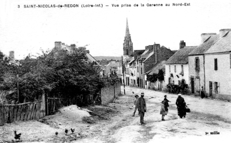 Ville de Saint-Nicolas-de-Redon (anciennement en Bretagne).
