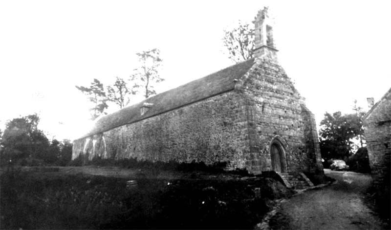 Saint-Pver (Bretagne) : la chapelle de Restudo.