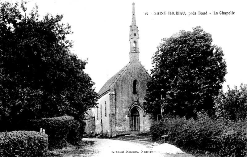 Chapelle Saint-Mathias  Saint-Thuriau (Bretagne).