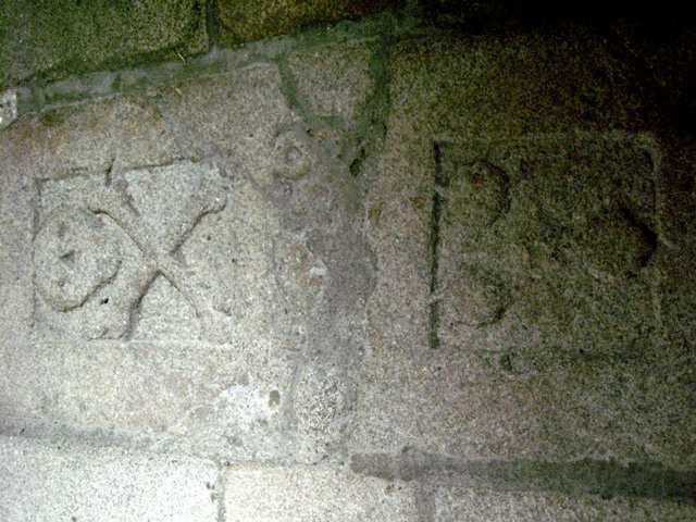 Saint-Brieuc (Bretagne) : cathdrale Saint-Etienne (pierre tombale l'vque Guillaume Beschard - collatral nord)