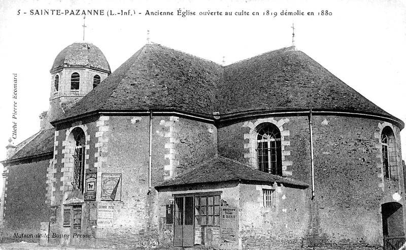 Ancienne glise de Sainte-Pazanne (Bretagne).