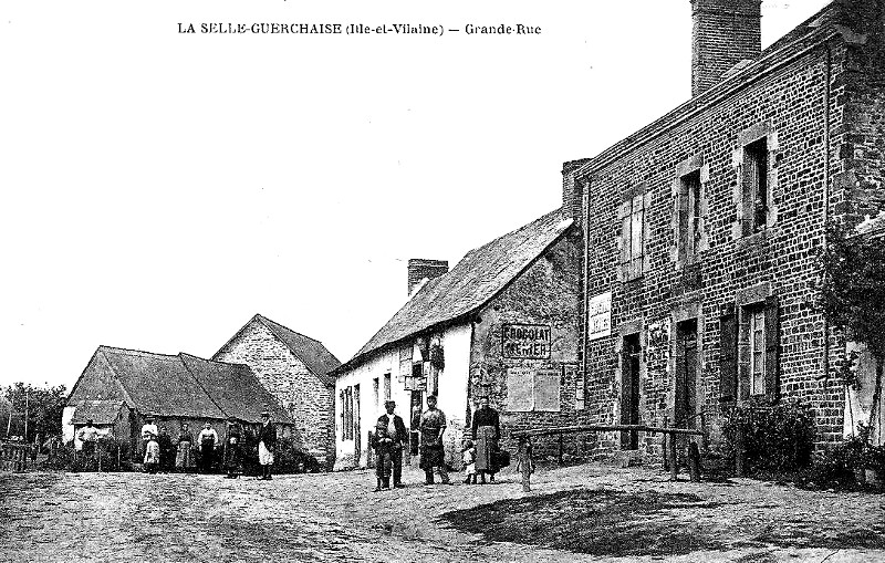 Ville de La Selle-Guerchaise (Bretagne).