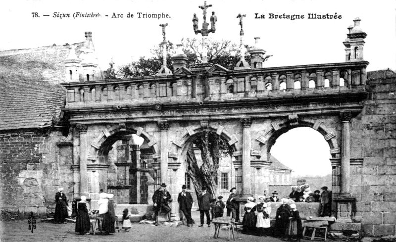 L'Arc de Triomphe de Sizun (Bretagne).