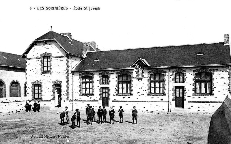 Ecole des Sorinires.