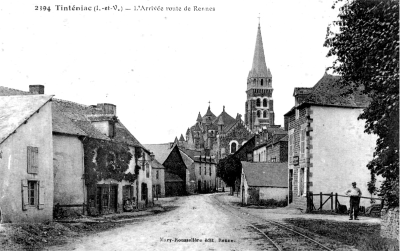 Ville de Tintniac (Bretagne).