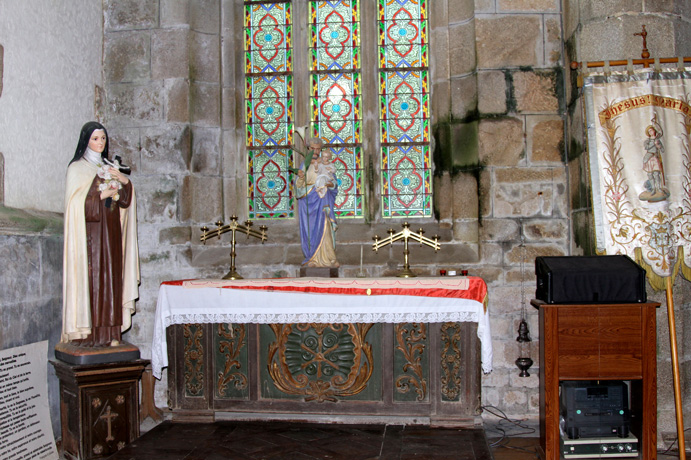 Eglise Saint-Pierre de Tonqudec (Bretagne)