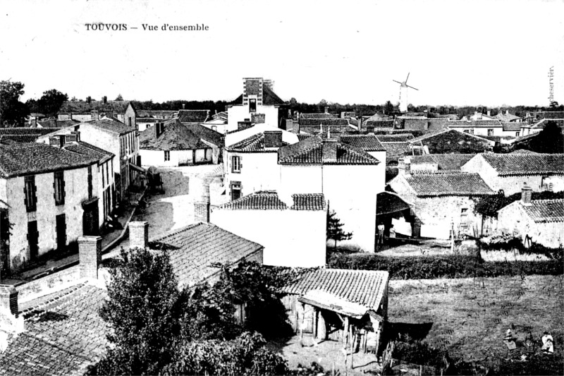 Ville de Touvois (Bretagne).