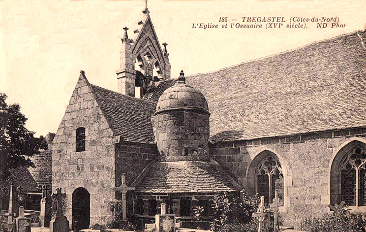Eglise de Trgastel (Bretagne)