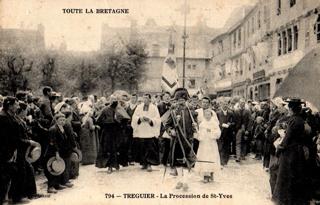 Procession de Sainte Yves  Trguier (Bretagne)