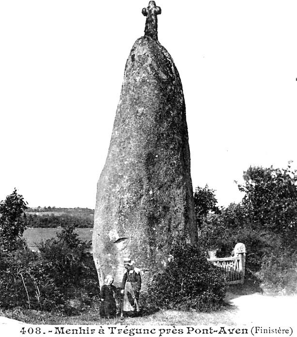 Menhir de Trgunc (Bretagne).