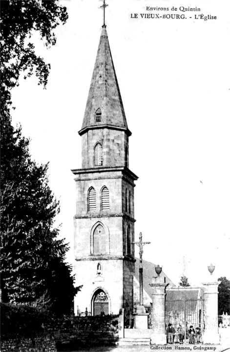 Eglise du Vieux-Bourg (Bretagne).