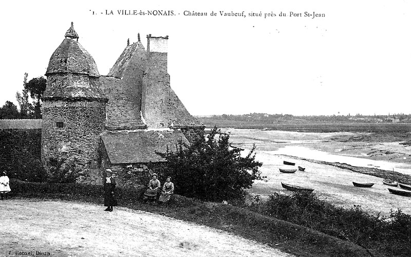 Le chteau de Vaubeuf   La Ville-s-Nonais (Bretagne).