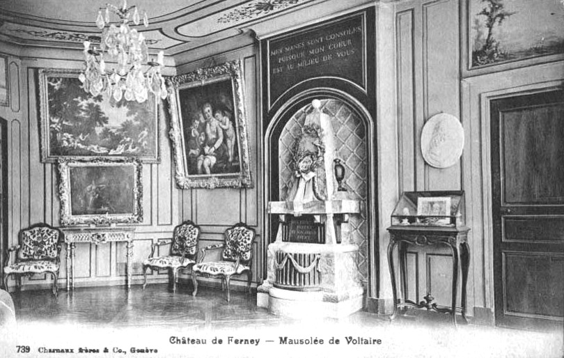 Chteau de Ferney et la mausole de Voltaire.
